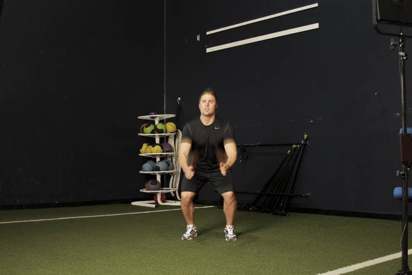 Прыжки с захлёстом обеих голеней — кадр 1